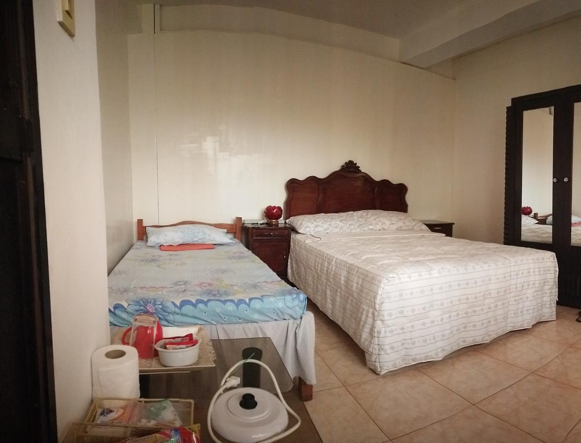 Third & Sean'S Place ليغاسبي المظهر الخارجي الصورة